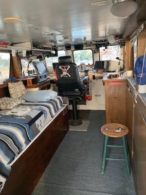 Peconic Star II wheelhouse