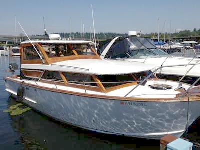 1966 Owens Classic, Gorgeous, 28 foot Cabin Cruiser