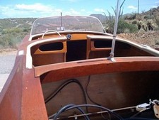 speed boat
