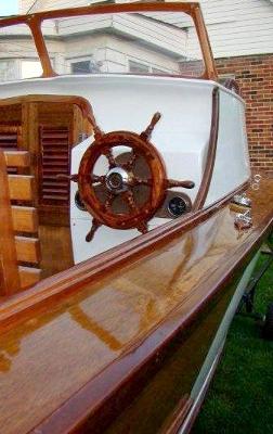 Big 'D': A cabin forward Day Cruiser