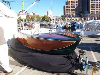 â€œFaro da Magiaâ€ at the Australian Wooden Boat Festival 2011