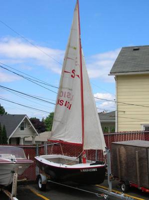 sailing dinghy designed by Ed Monk