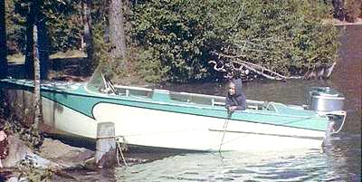 15-ft sea-babe designed by William D. Jackson
