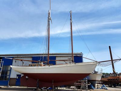 Camping Boat Indolent Wind