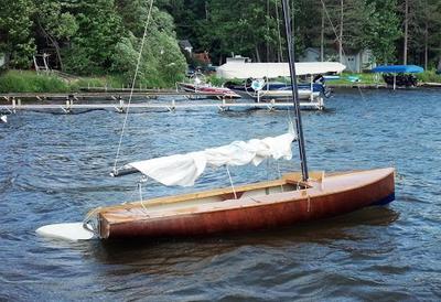 Restored Mahogany Jet 14 sailboat - $700