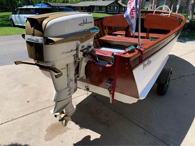 Newly restored classic 1956 Penn Yan 16’ with a 35 hp 1958 Johnson Super Sea Horse RDS-20.