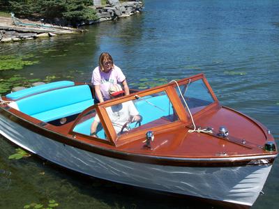 1960 Mason mahogany 20' outboard